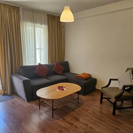 Διαμέρισμα & Park View Τίρανα